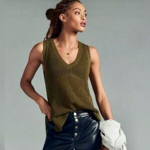 Maeve open weave sweater vest in olive green. Sz xs